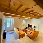 Holiday home Eny *
